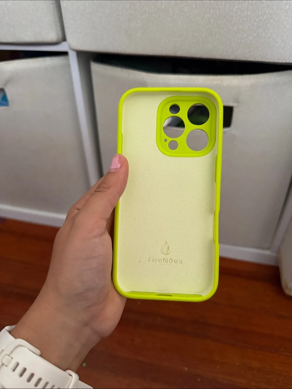 Neon Green Silicone iPhone 16 pro Case - Protective Slim Fit